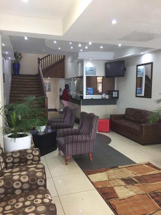 Bayside Hotel אמפאנייני מראה חיצוני תמונה